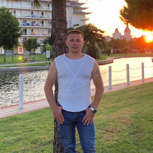 Евгений Плахов