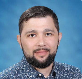 Радмир Халилов